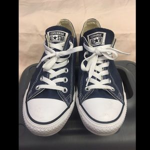 Blue & White Converse 🌀